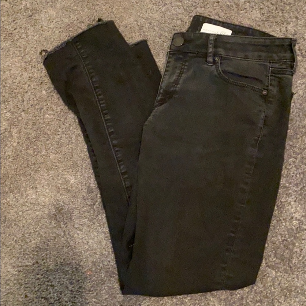 Jeans - Picture 1 of 2